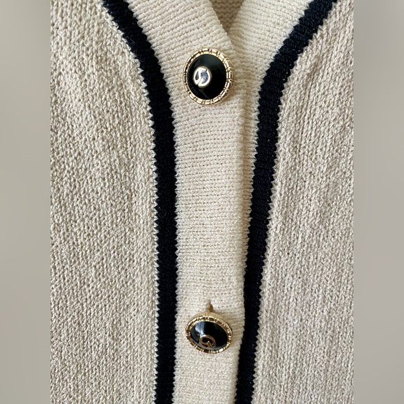 St. John 2 Piece Knit Cardigan Pant Set Sz4/6 - Picture 6 of 16